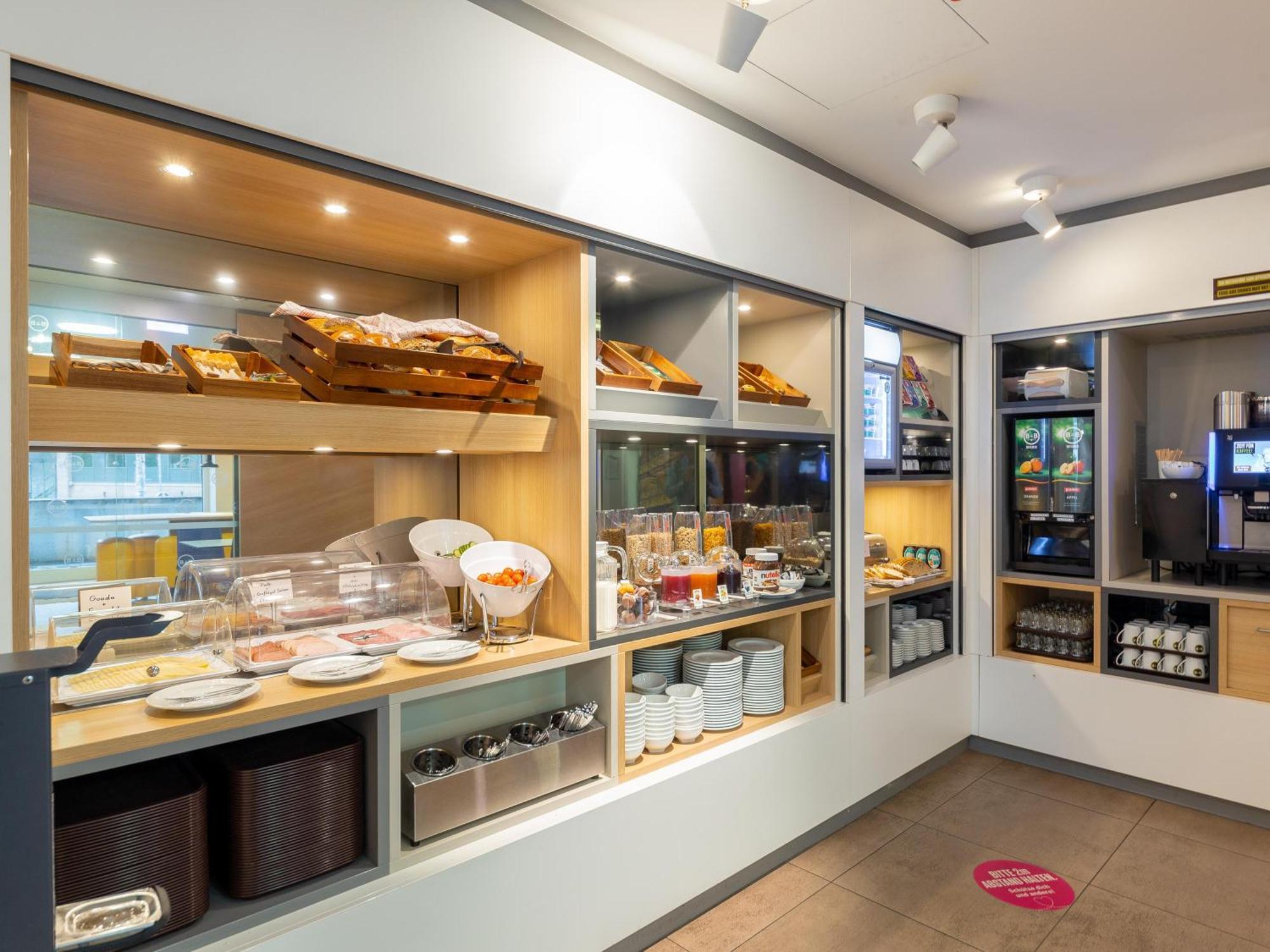 B&B Hotel Duesseldorf-City ภายนอก รูปภาพ